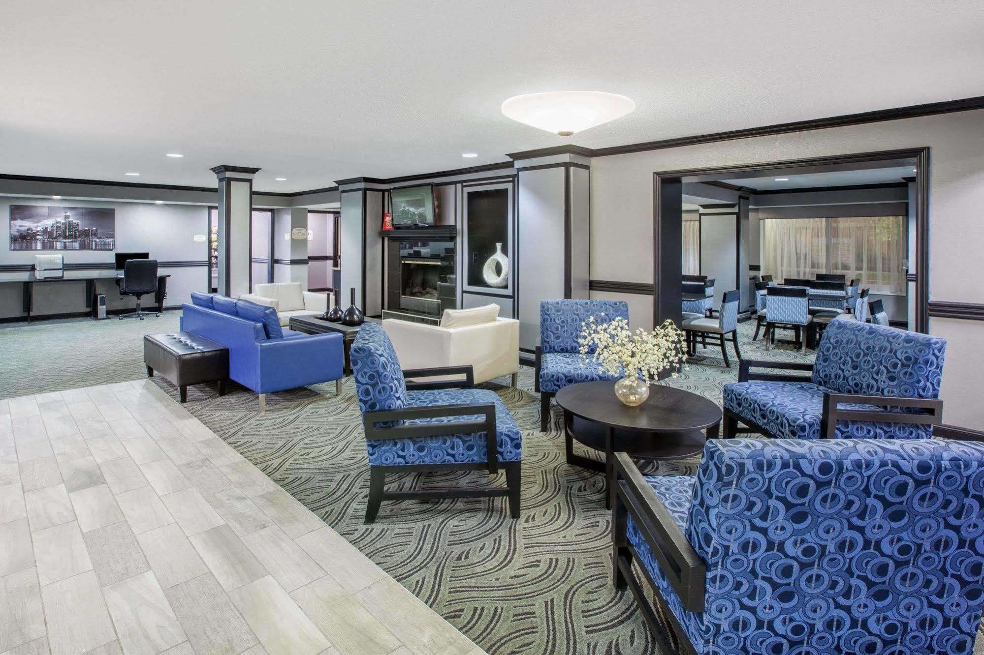 Baymont By Wyndham Canton Exterior foto